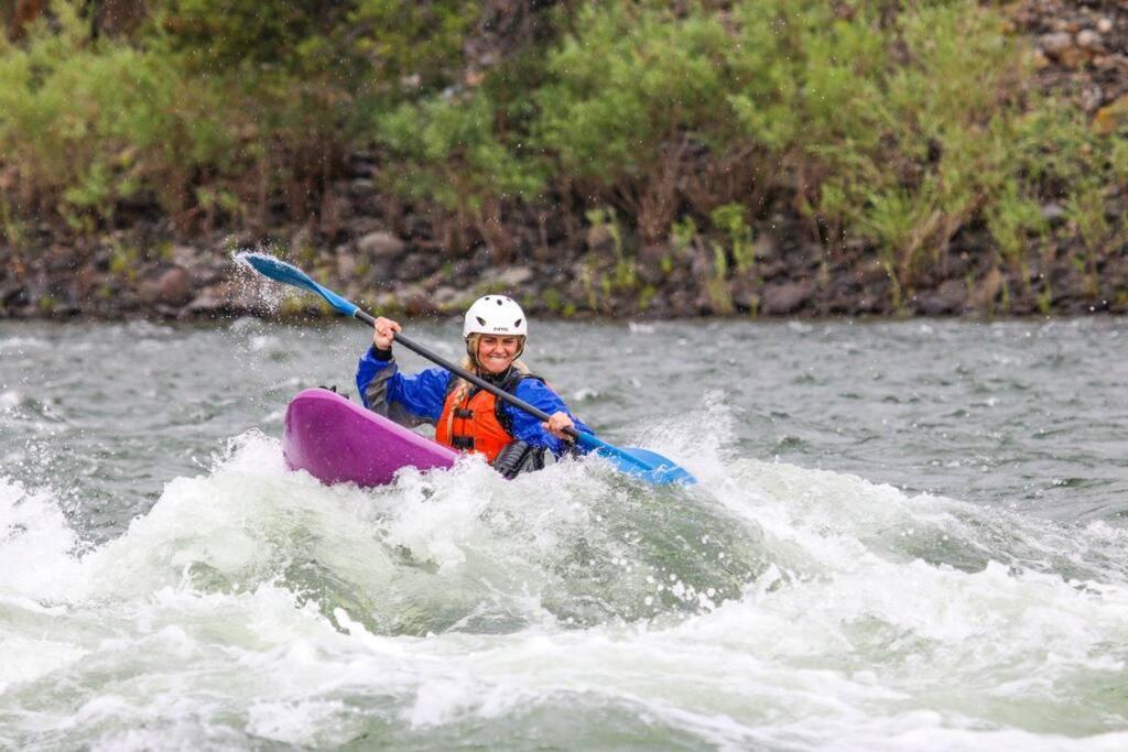 Outdoor Enthusiast'S Dream Cabin Hiking & Rafting Hot Springs Buitenkant foto